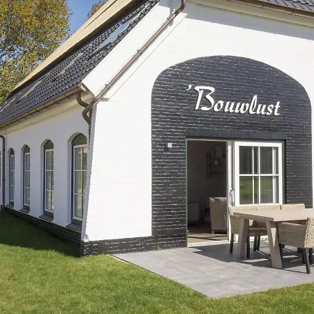 Apartment In Cozy Farmhouse De Cocksdorp  Exterior photo
